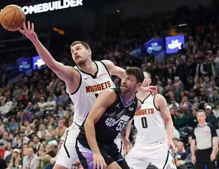 乐鱼体育官网平台-胜之不武?末节罚球21-3!掘金3分险胜爵士|犹他爵士队|丹佛掘金队|NBA常规赛|nba|比赛_新浪新闻