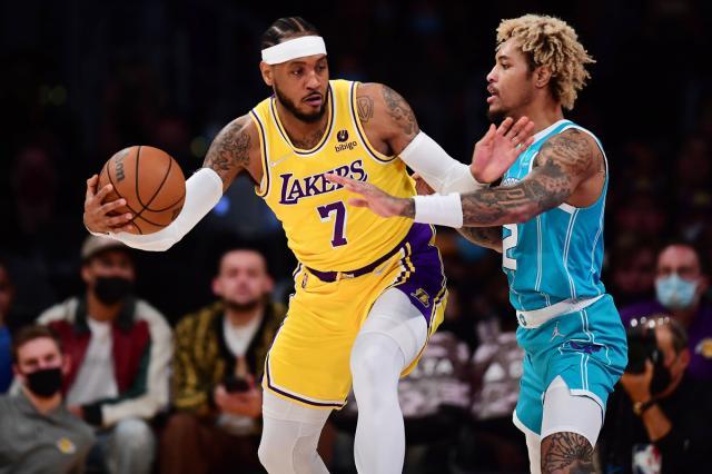 乐鱼体育app官网-转型的甜瓜很甜！当队内最强射手冲击最佳第六人