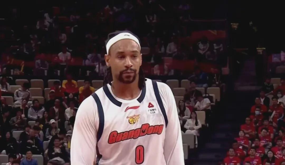 乐鱼体育app-3个月后终于20+！广东头都大了，不能只会打老东家啊...