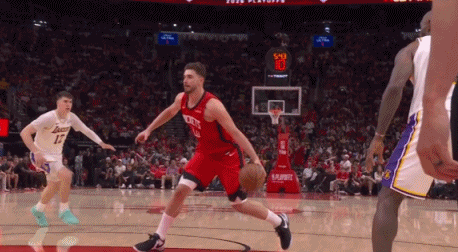 乐鱼体育app下载-3个3-1!阿杜说拜拜了!顿宝一次主动变硬换来一辈子的内向!